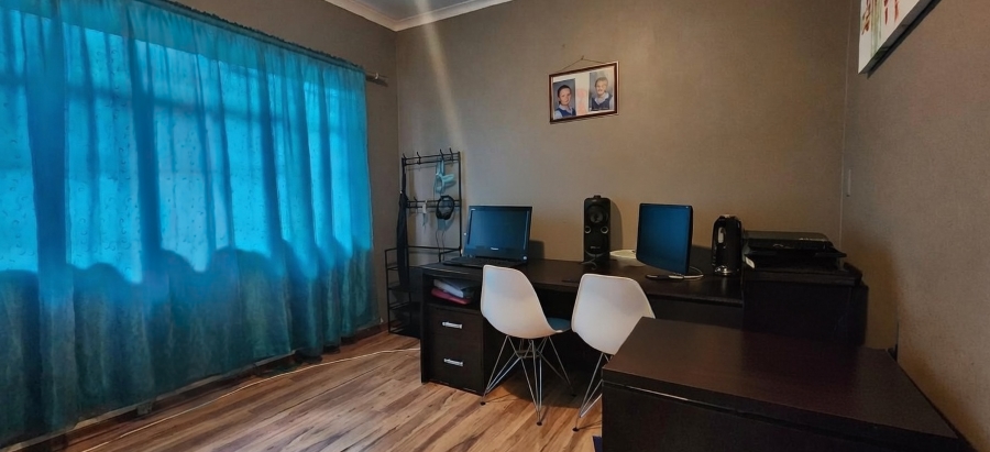3 Bedroom Property for Sale in Sasolburg Ext 11 Free State